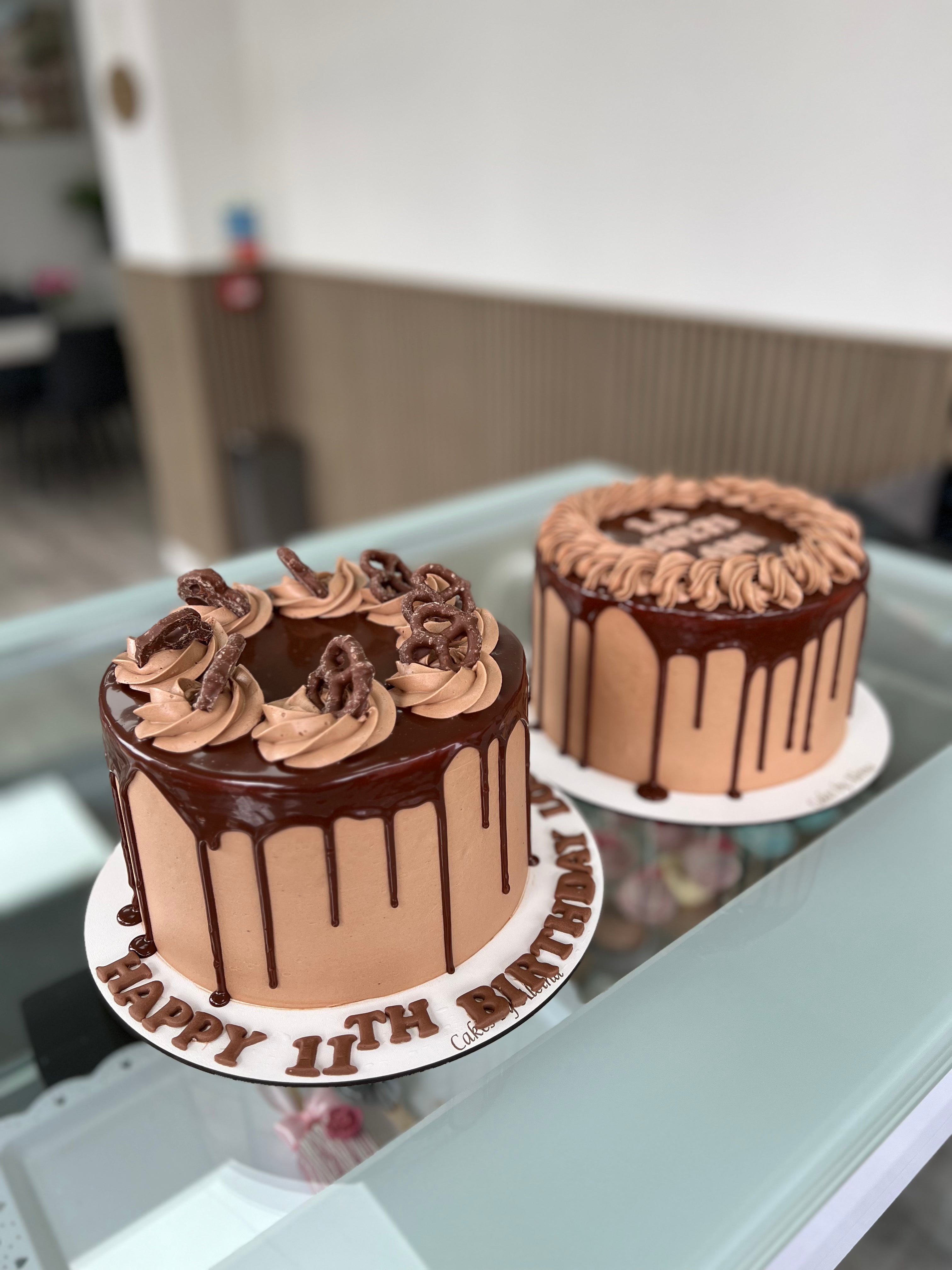 Simple Design Cakes – Cakes by Aleina